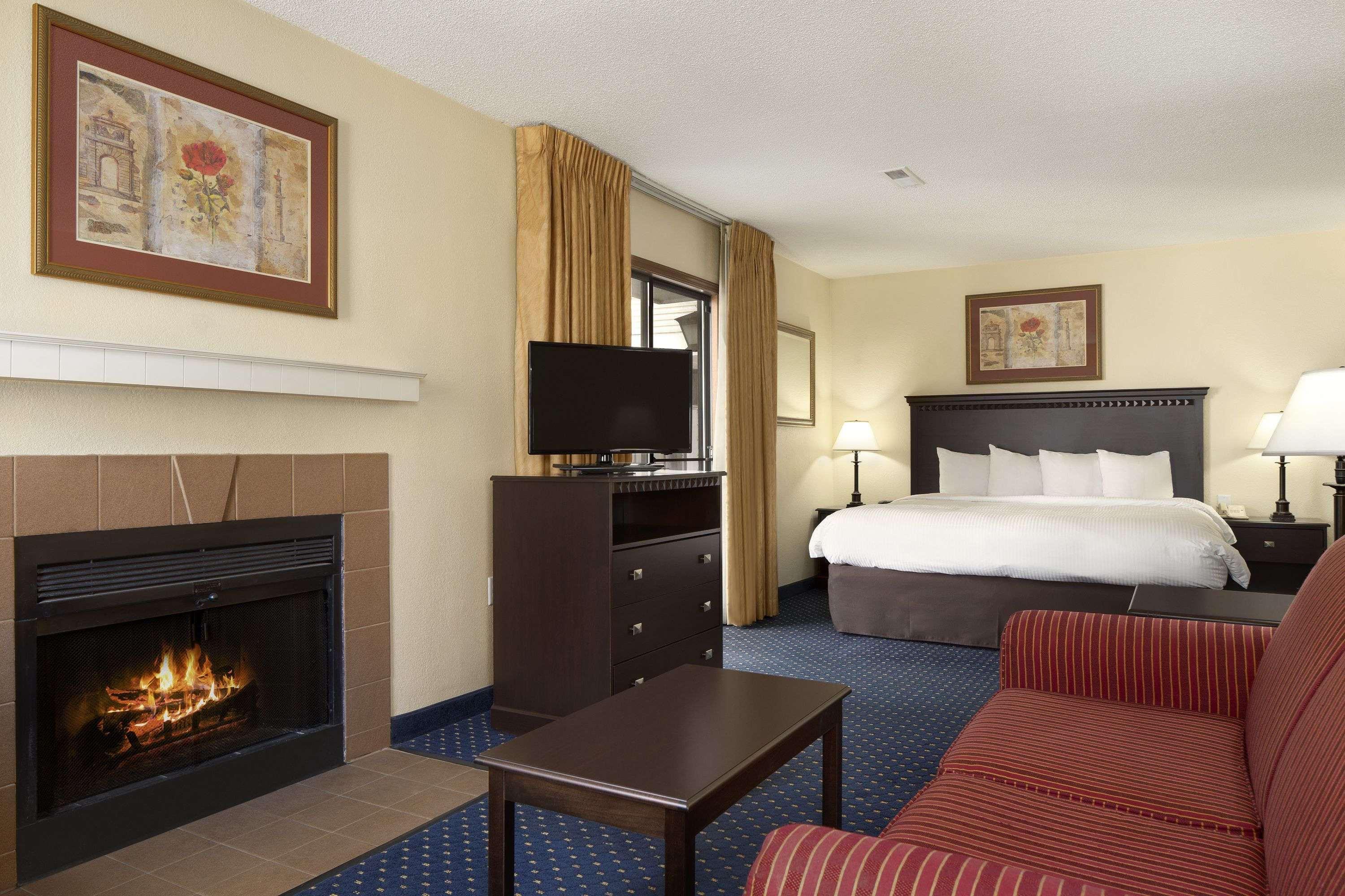 Hawthorn Extended Stay By Wyndham Φορτ Γουέιν Εξωτερικό φωτογραφία
