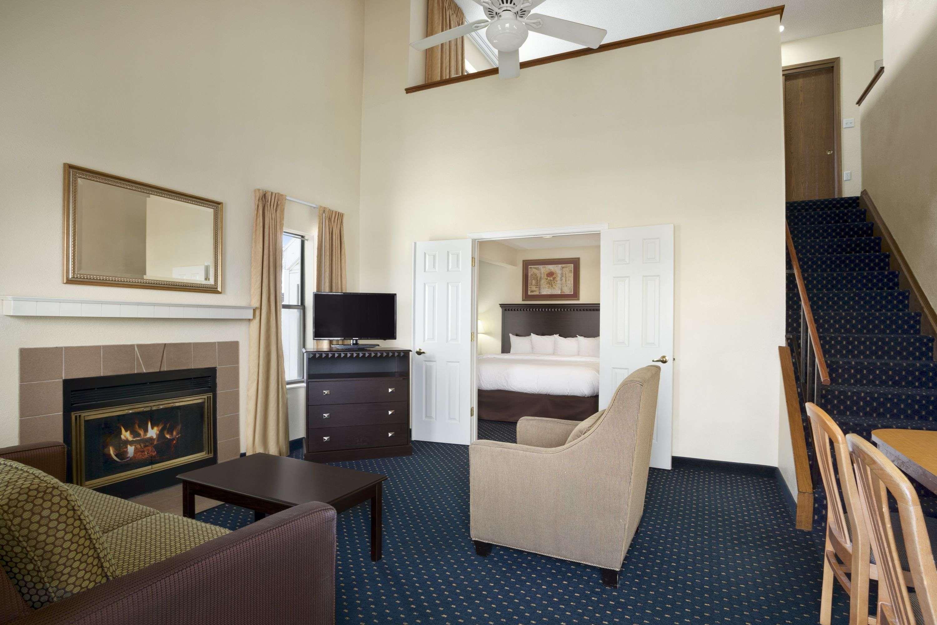 Hawthorn Extended Stay By Wyndham Φορτ Γουέιν Εξωτερικό φωτογραφία