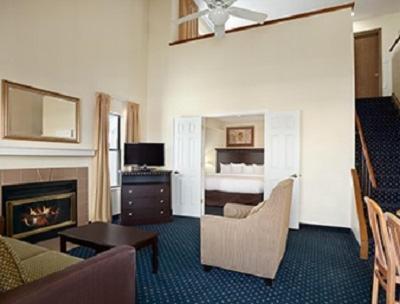 Hawthorn Extended Stay By Wyndham Φορτ Γουέιν Δωμάτιο φωτογραφία